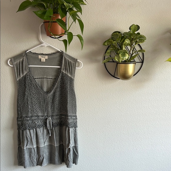 Style & Co. Tops - Gray/silver Flowy Boho Tank Top
